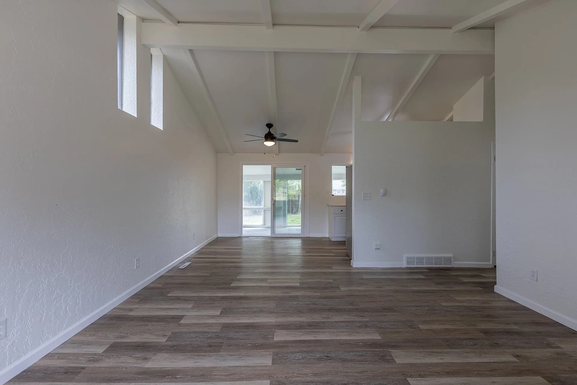 7042 W. 76th Avenue — view 3